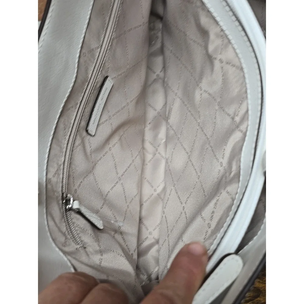 Michael Kors Walsh Tote‎ Bag White Hand Bag Purse Travel Bag